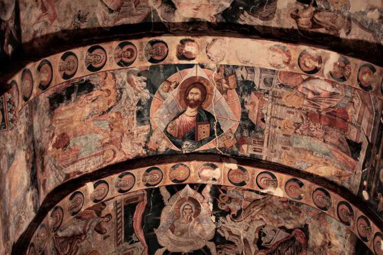 Монастырь св. Георгия: храм и росписи мастера Дамиане в Убиси